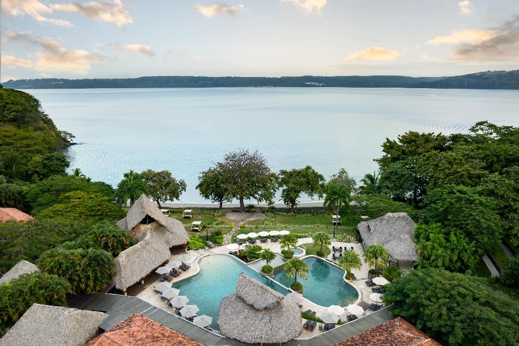 Secrets Papagayo