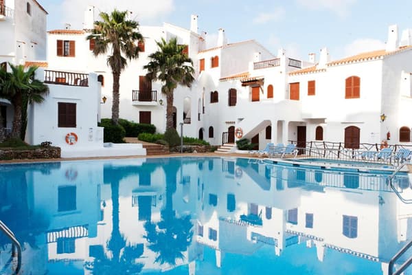 Aparthotel Tramontana Park-1