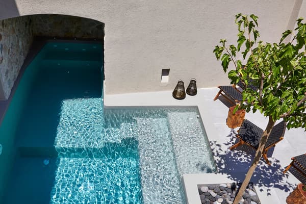 Aeon Suites Santorini-1