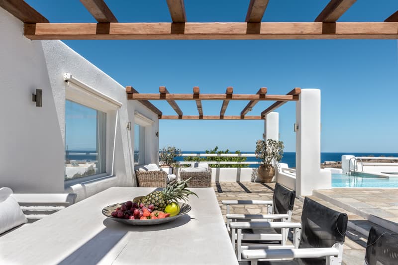 Anema Luxury Suites and Villas