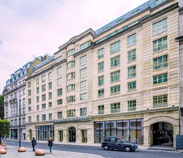 Hotel Kingsway Hall-1