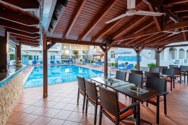 Sisi Breeze Hotel-1