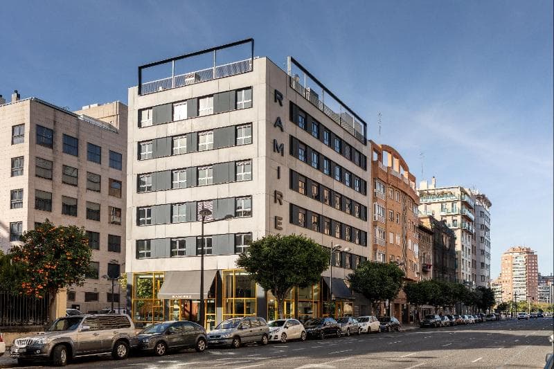 Ramirez Flats Valencia