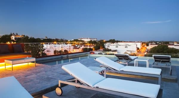 Hotel Vitoria Stone-1