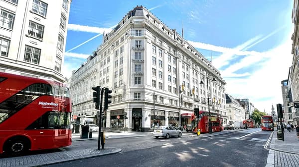 Strand Palace-1