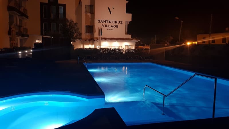 Santa Cruz Village Hotel