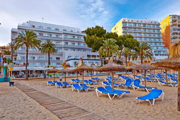 Flamboyan Caribe Hotel & Spa-1