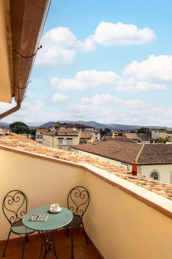 Anglo American Florence Curio Collection By Hilton-1