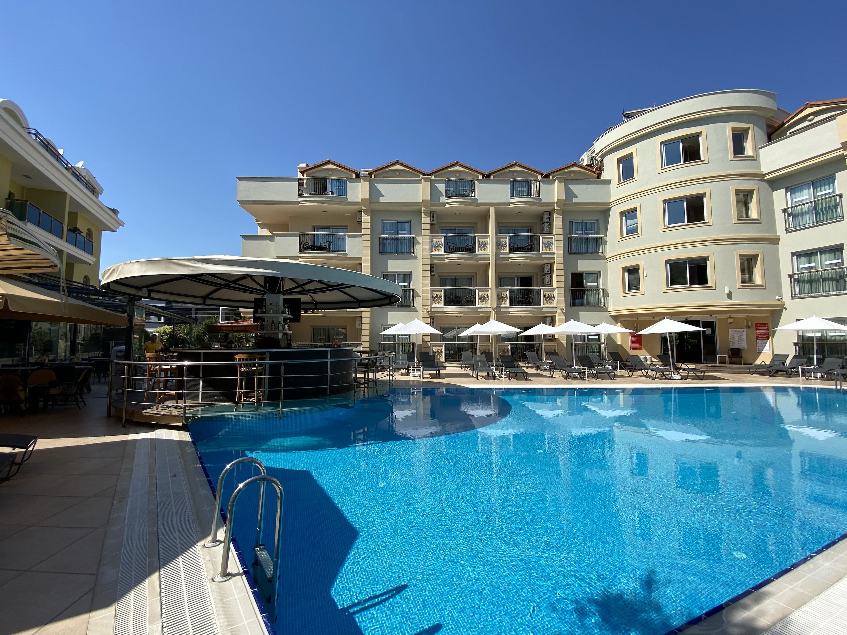 impressie Club Karakas