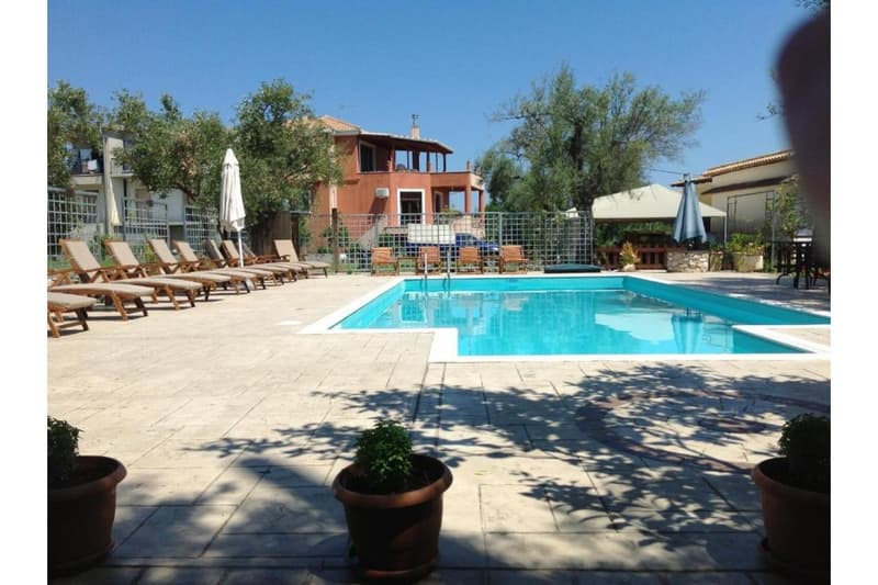 Avra Hotel