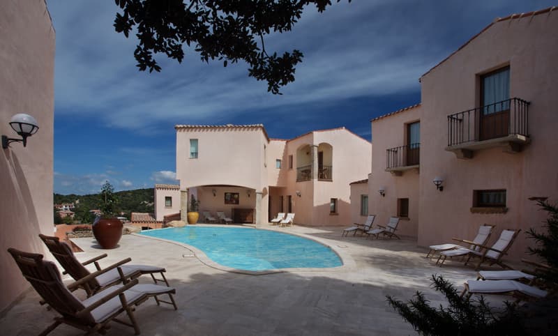 Arathena Hotel