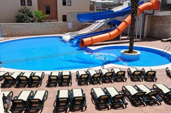 Almera Park-1