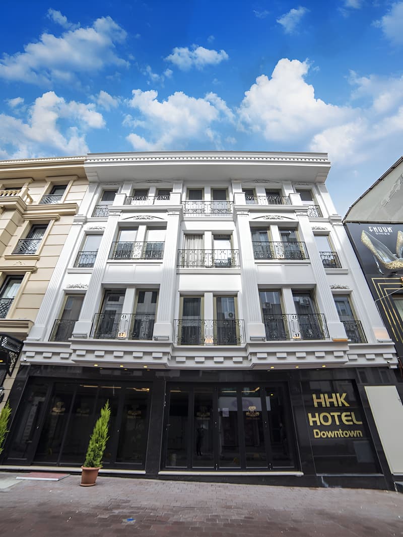 HHK Downtown Hotel