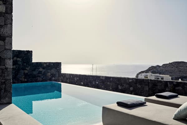Canaves Epitome - Small Luxury Hotels of the World-1