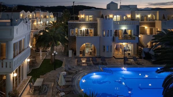 Castle Suites Hotel-1