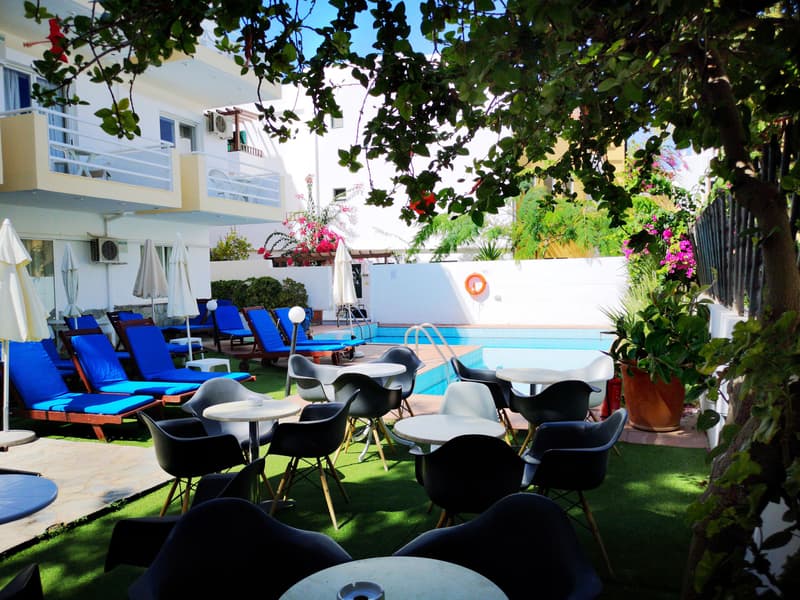 Elmi Suites Beach Hotel - All Inclusive