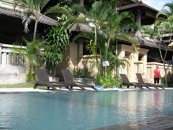Ubud Village Hotel-1