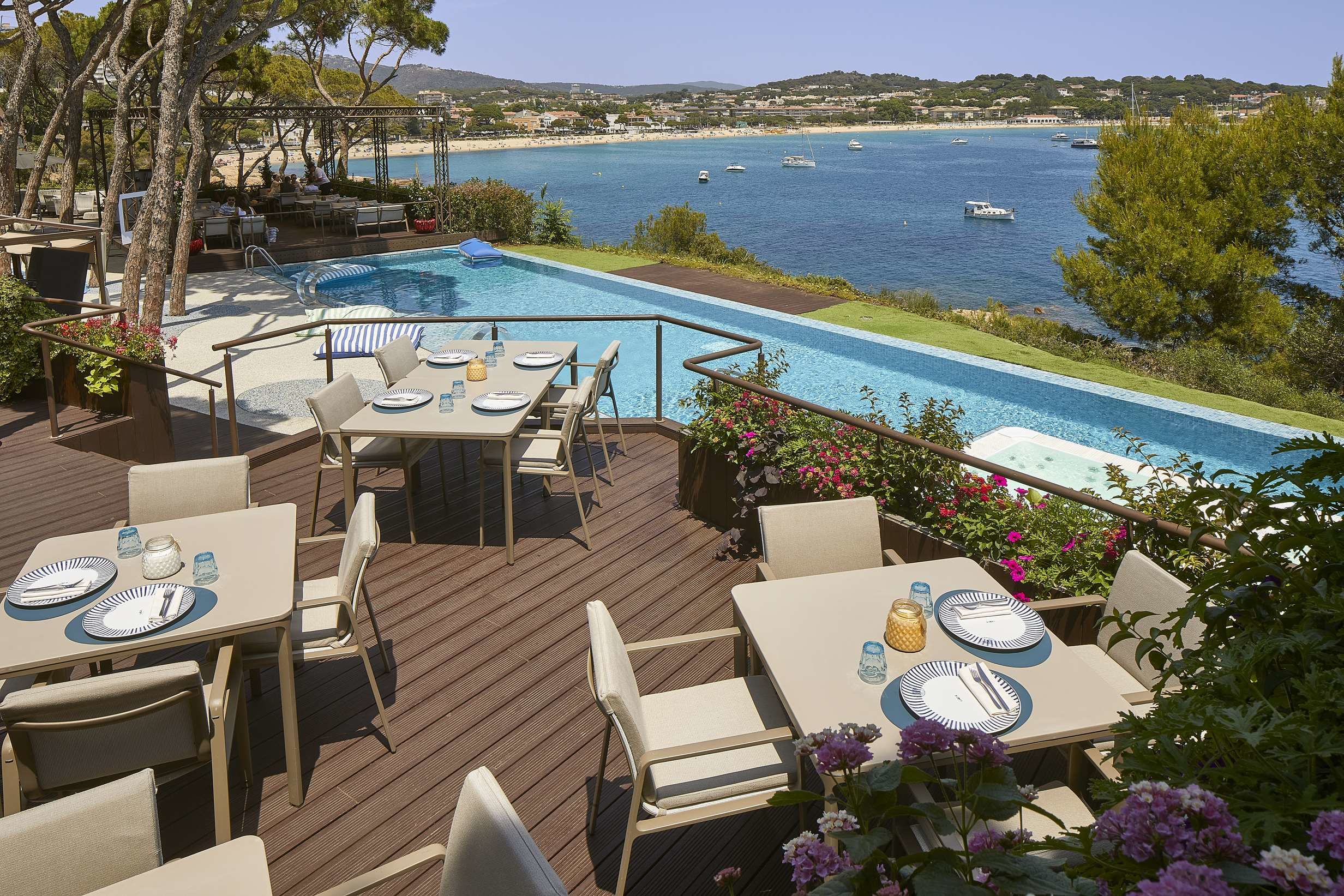 Alàbriga Hotel & HomeSuites
