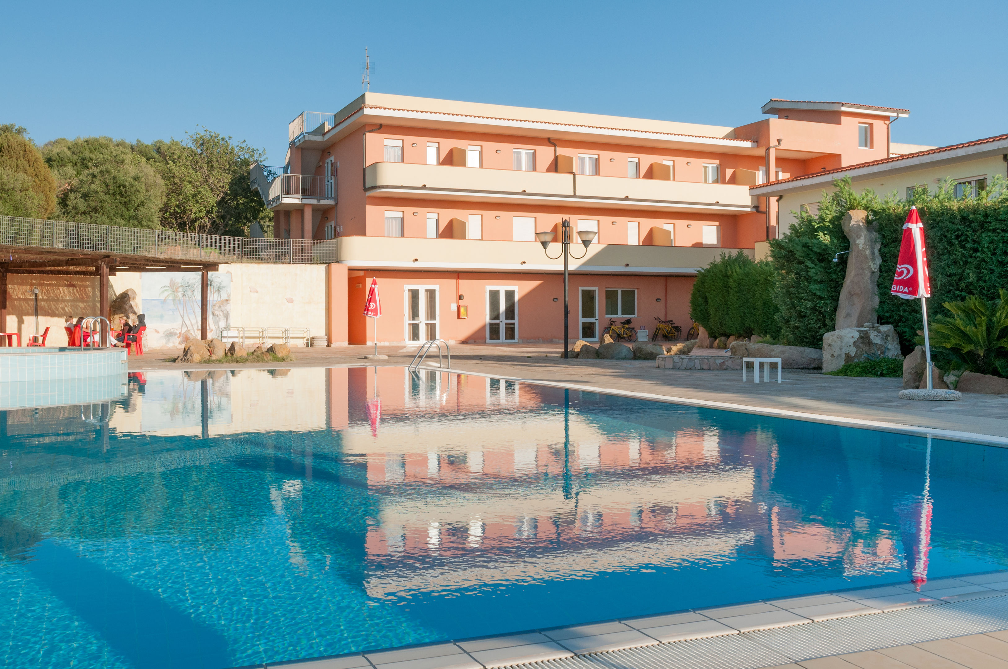 Lu'Hotel Porto Pino