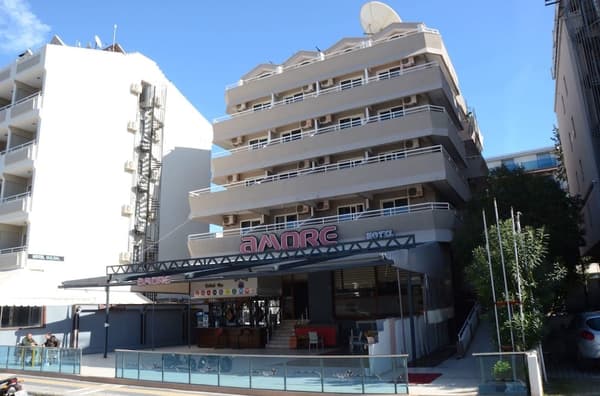 Amore Hotel-1