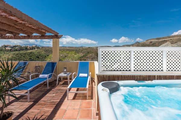 Colina Del Paraiso-1