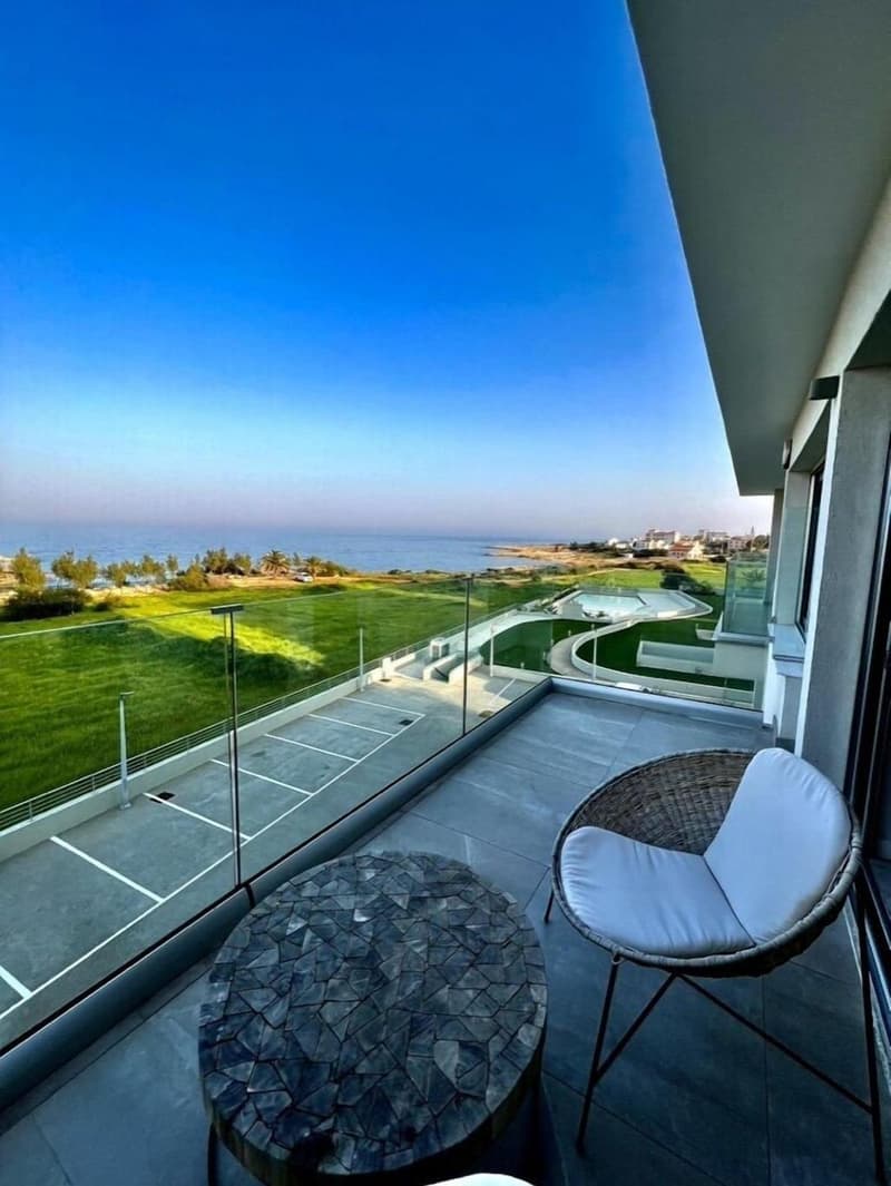 Emerald Bay Suites