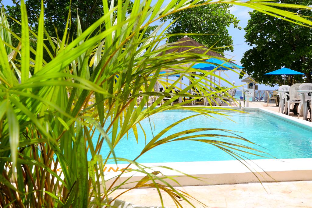Merril's Beach Resort II
