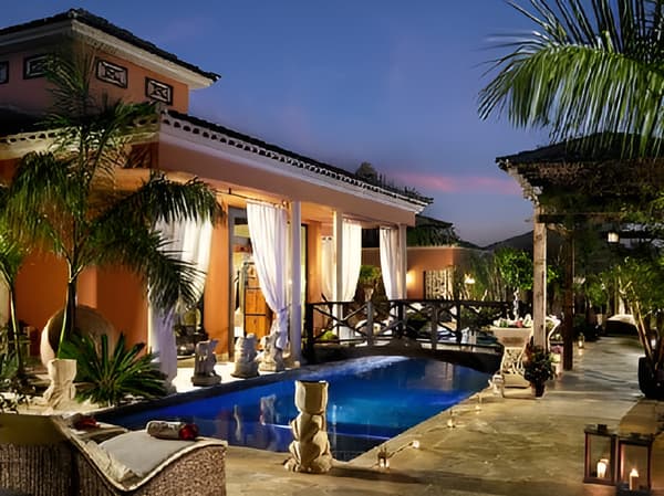 Royal Garden Villa's-1