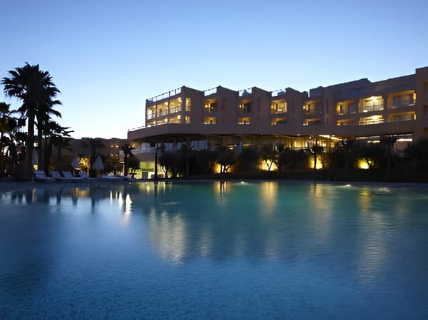NAU São Rafael Suites-1