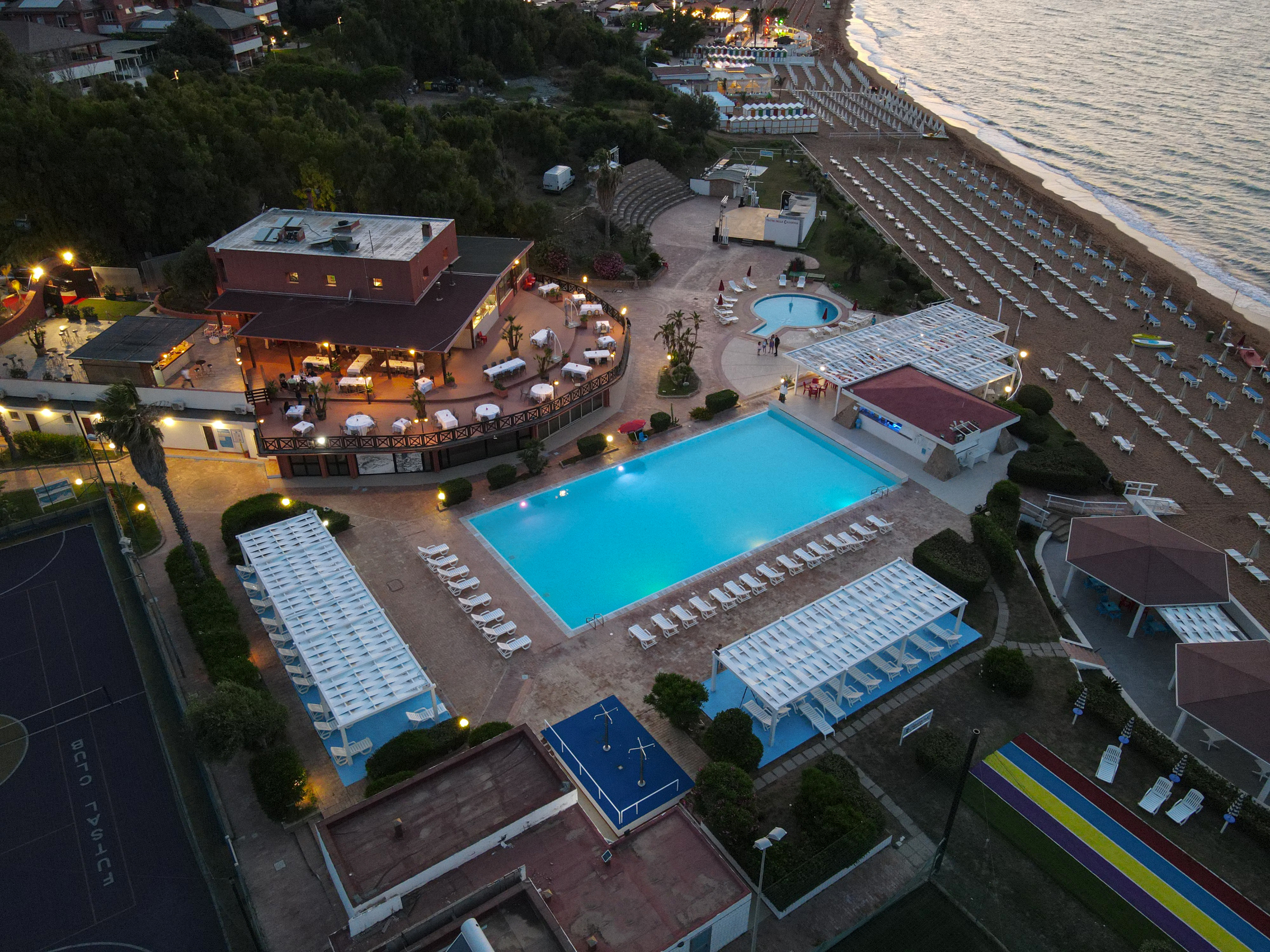 AMARECLUB Casarossa