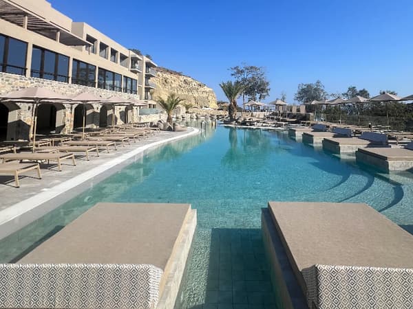 Harmony E Rock Hotel & Resort-1