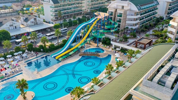 Crystal Waterworld Aqua Collection-1