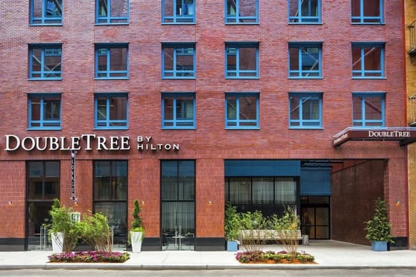 DoubleTree by Hilton Hotel NYC Times Square West-1