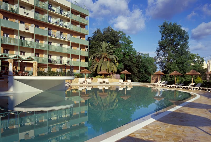 Ariti Grand Hotel
