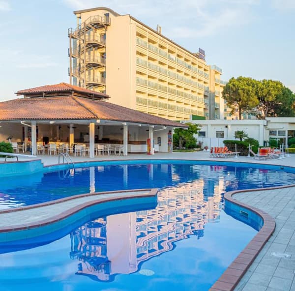 Adria Hotel-1