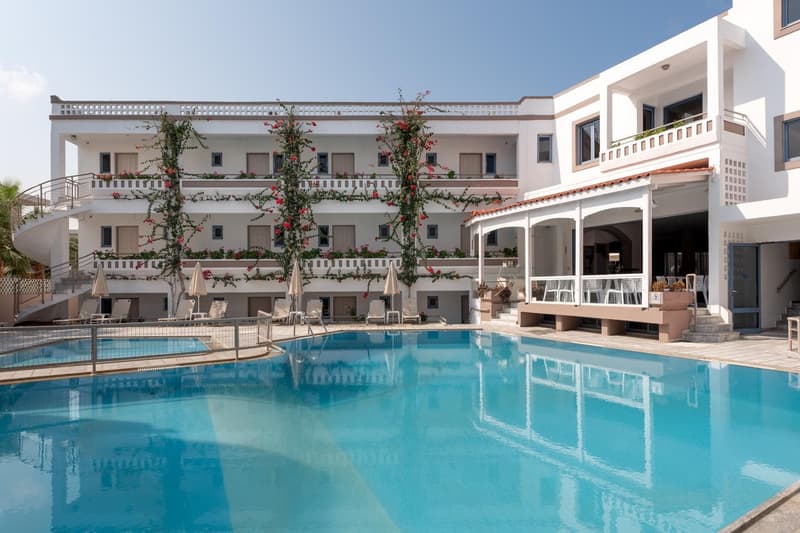 Ariadne Hotel