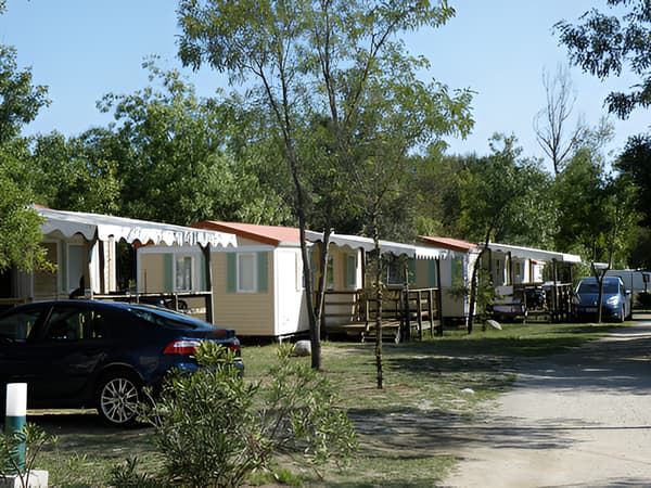 La Vallée-1