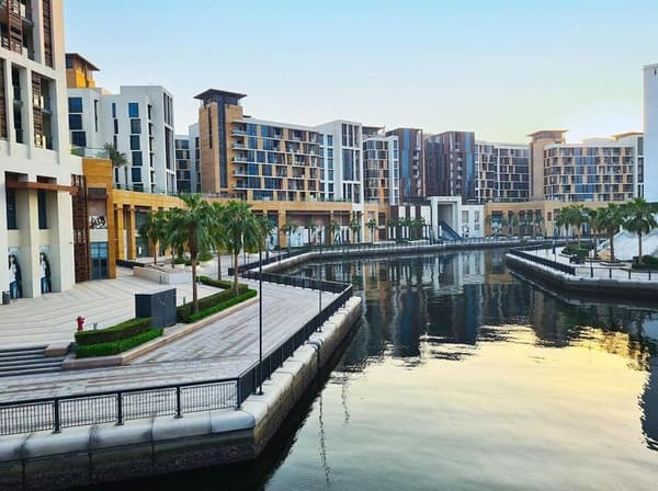 Kingsgate Canal Hotel-1