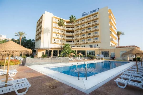 Royal Costa-1
