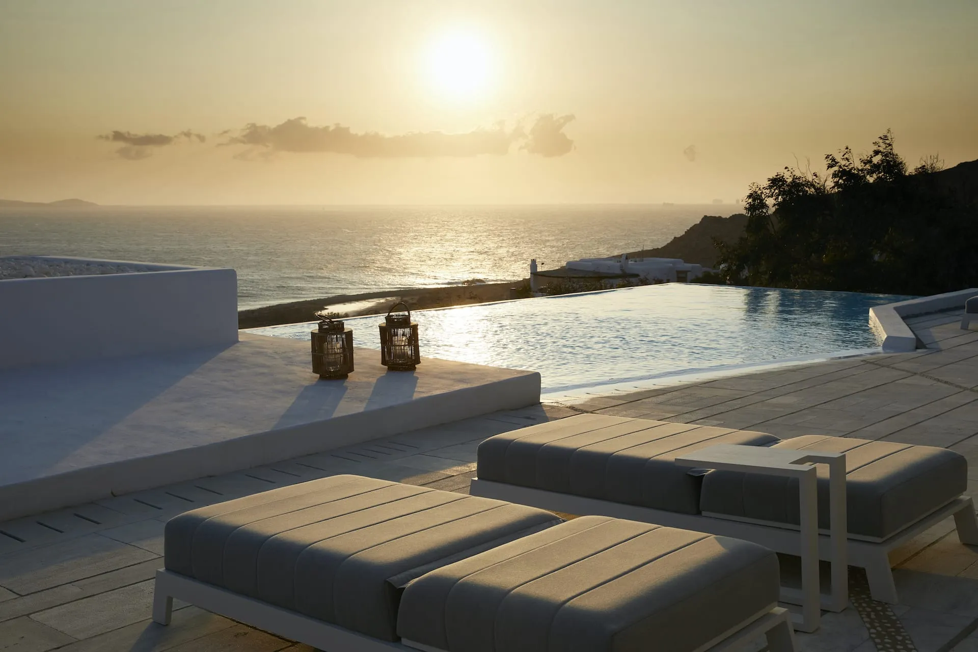 Epic Blue Hotel Suites & Villas