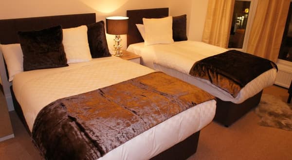 Sapphire Hotel-1