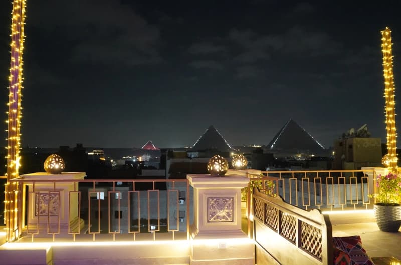 Pyramids Khan Hotel