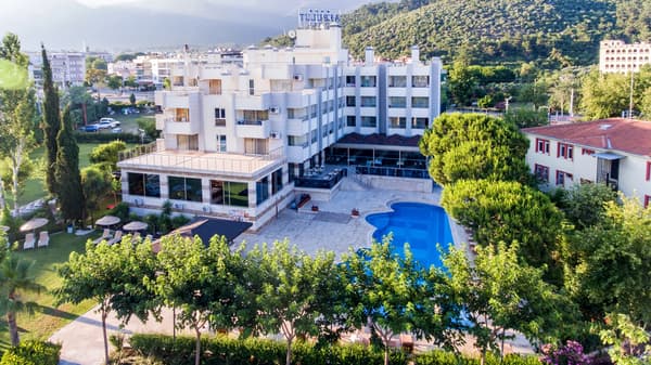 Akbulut & Spa-1