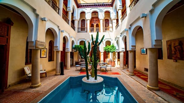 Angsana Riad lydines-1