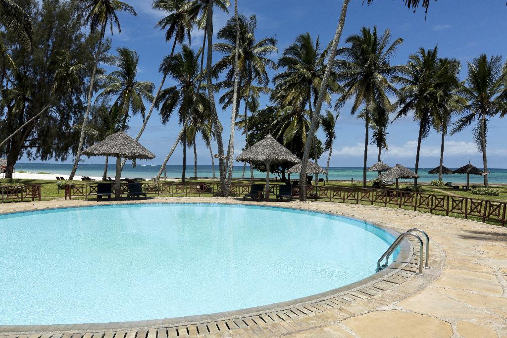 Neptune Paradise Beach Resort & Spa