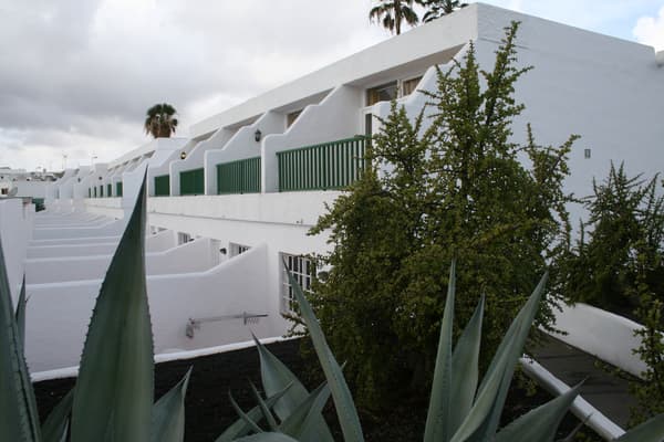 Apartamentos Guanarama-1
