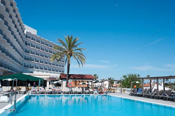 Alua Illa de Menorca-1