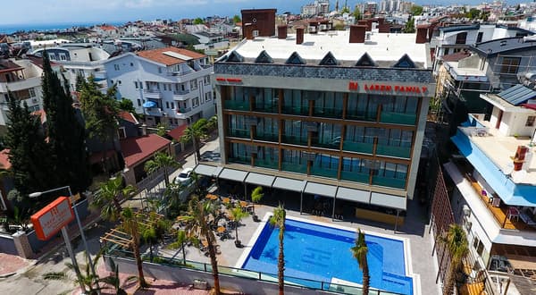 Laren Family Hotel & Spa-1