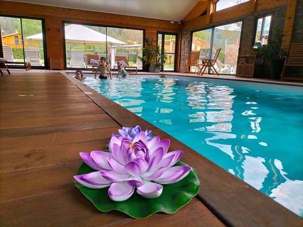 LES CHALETS DU LAC BELCAIRE-1