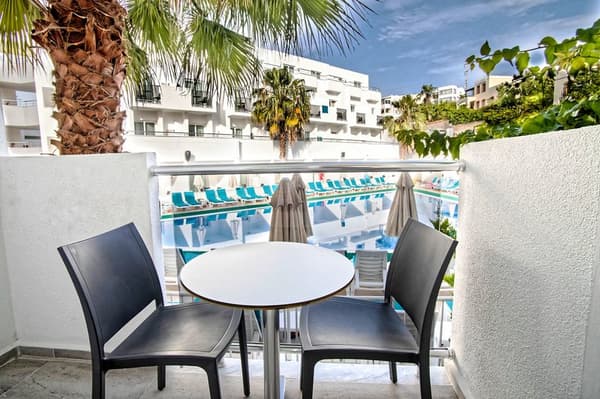 Club Shark Hotel-1